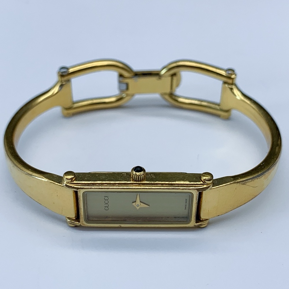 Vintage GUCCI 1500 Rectangular Bangle Gold Plated Women’s Quartz Wristwatch